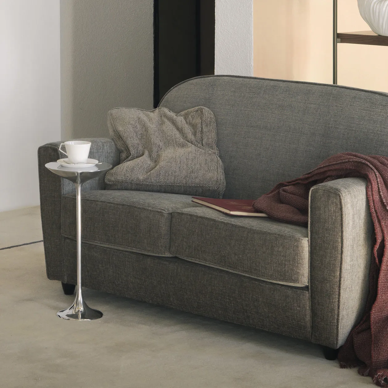 Ping II Side Table