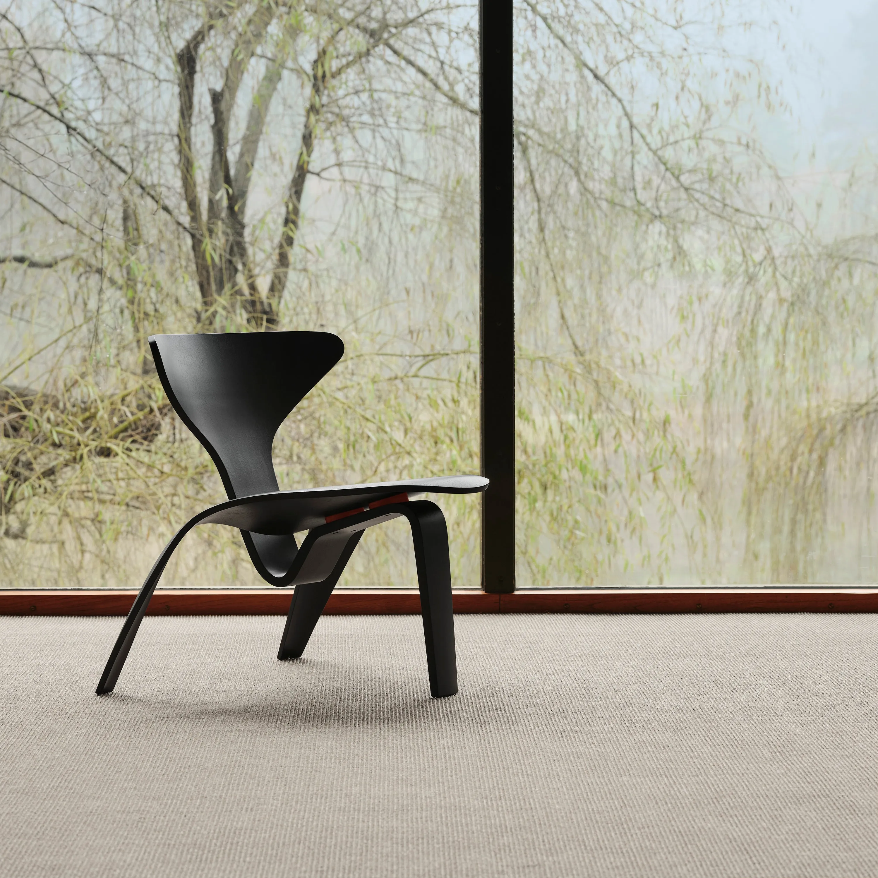 PK0 A Lounge Chair