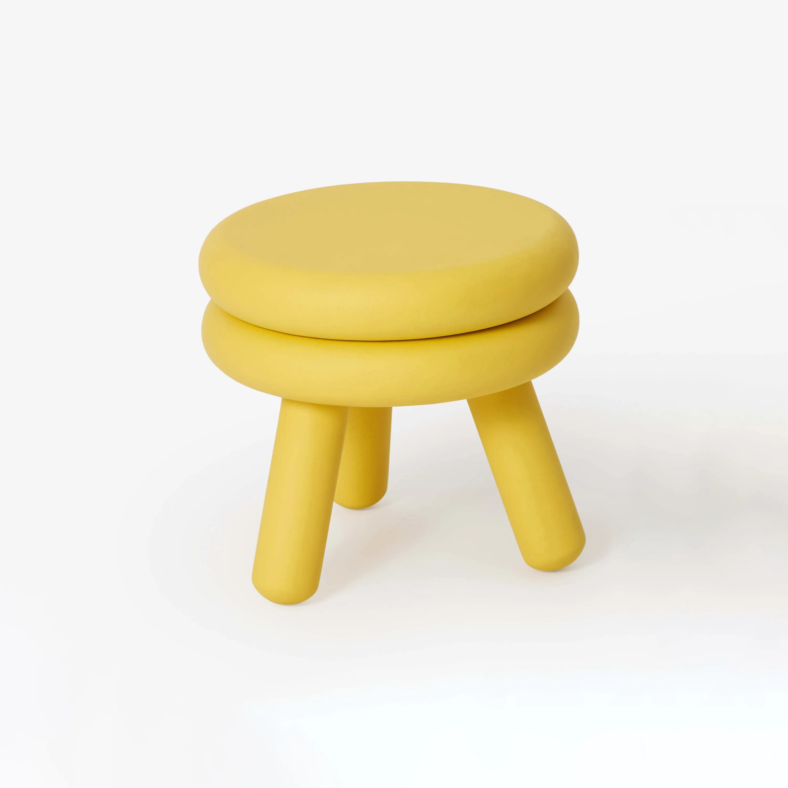 Pluma Stool