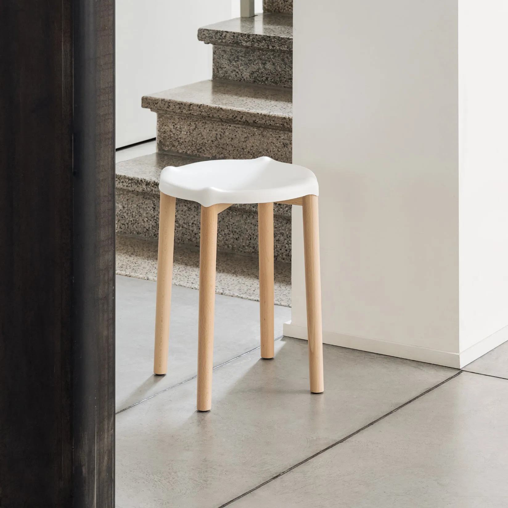 Pole Stool