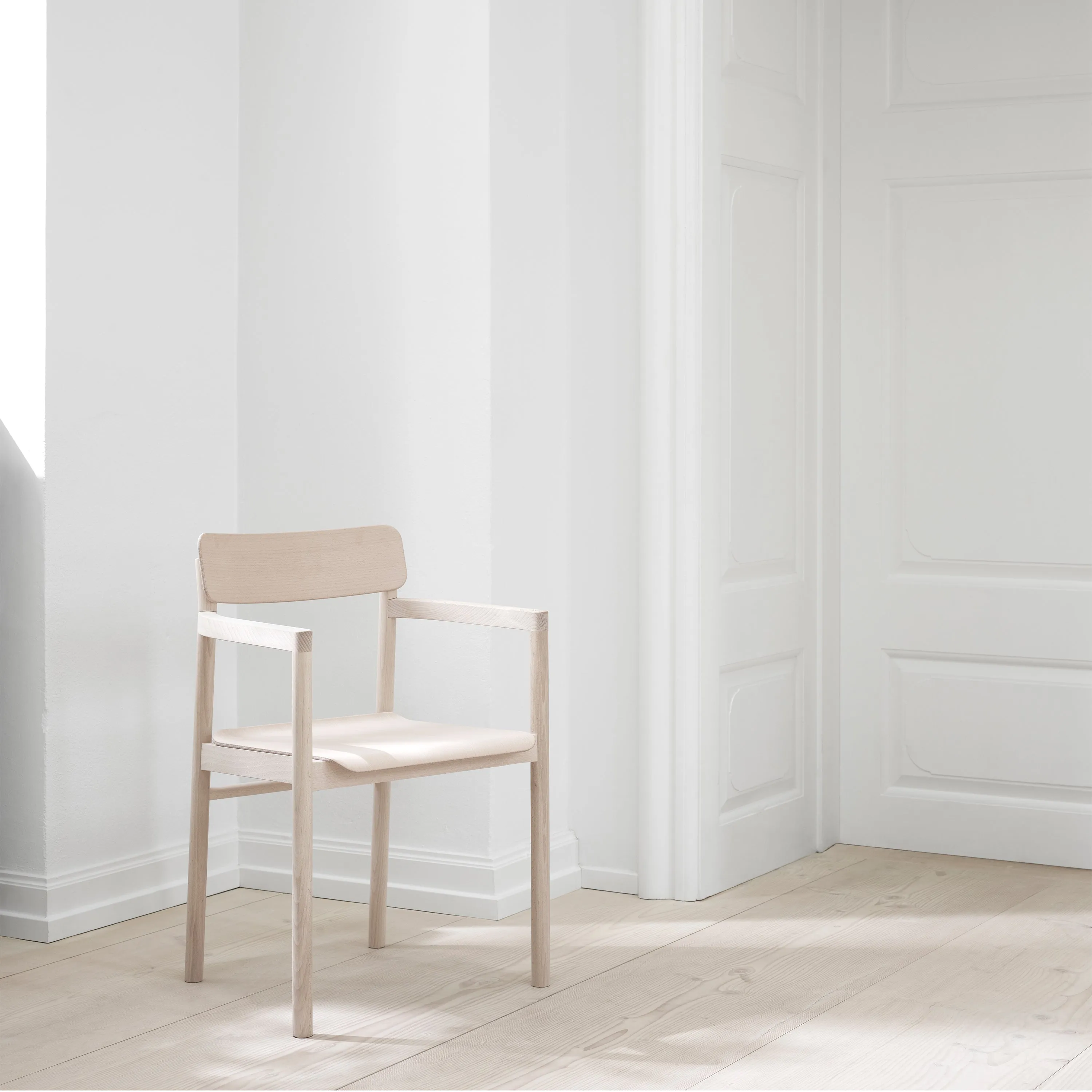 Post Armchair