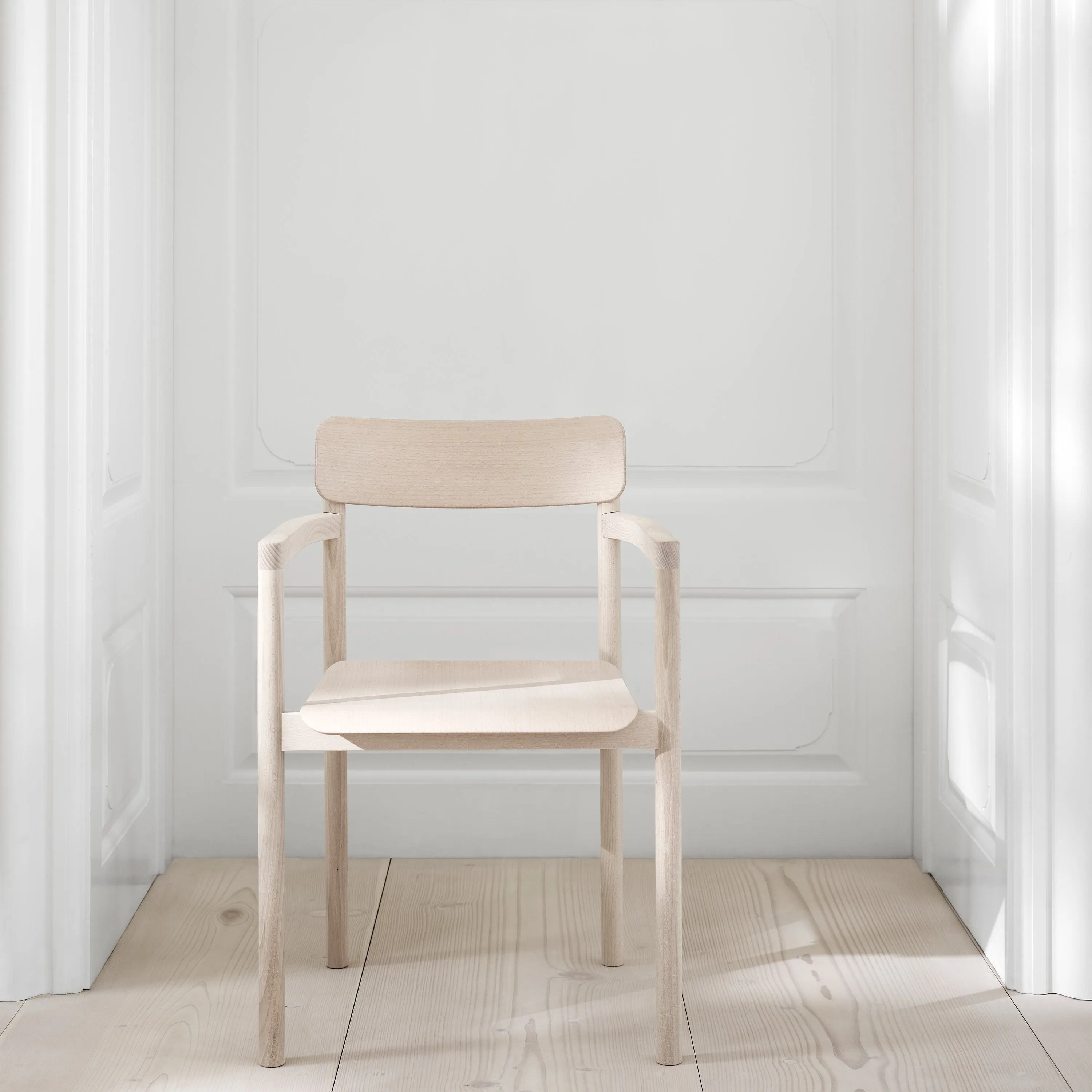 Post Armchair