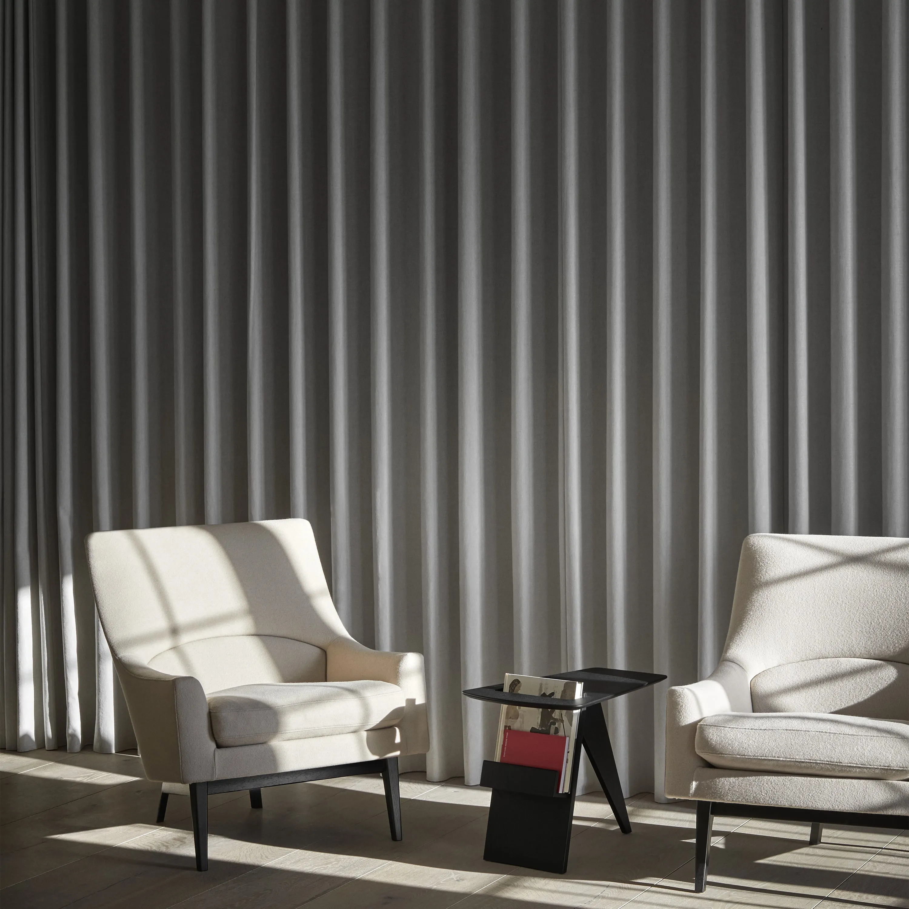 Risom Magazine Table