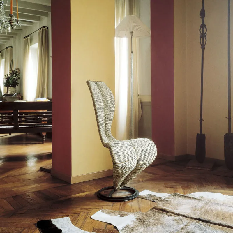 S-Chair