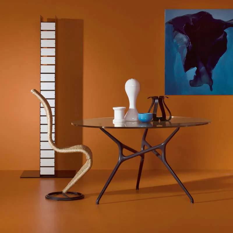 S-Chair