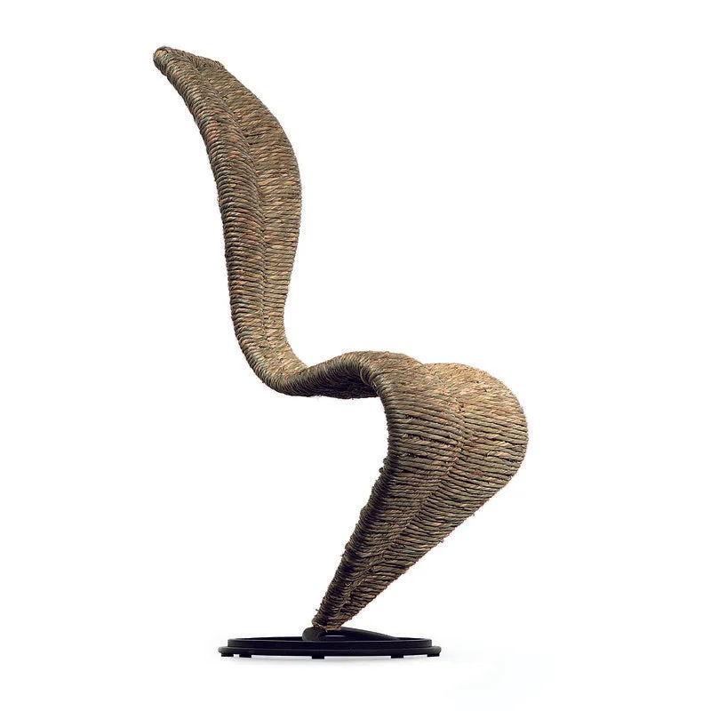 S-Chair