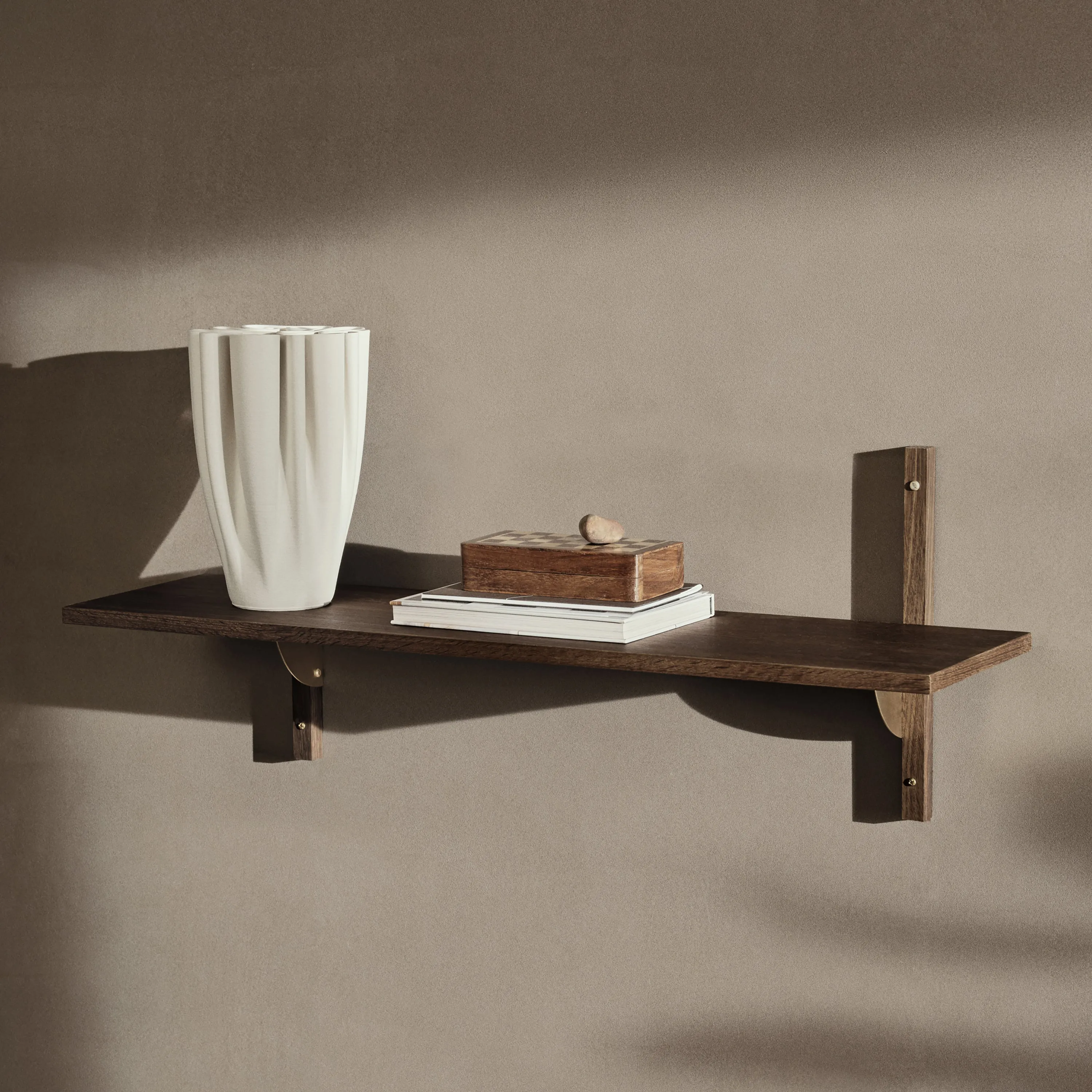 Sector Single Shelf