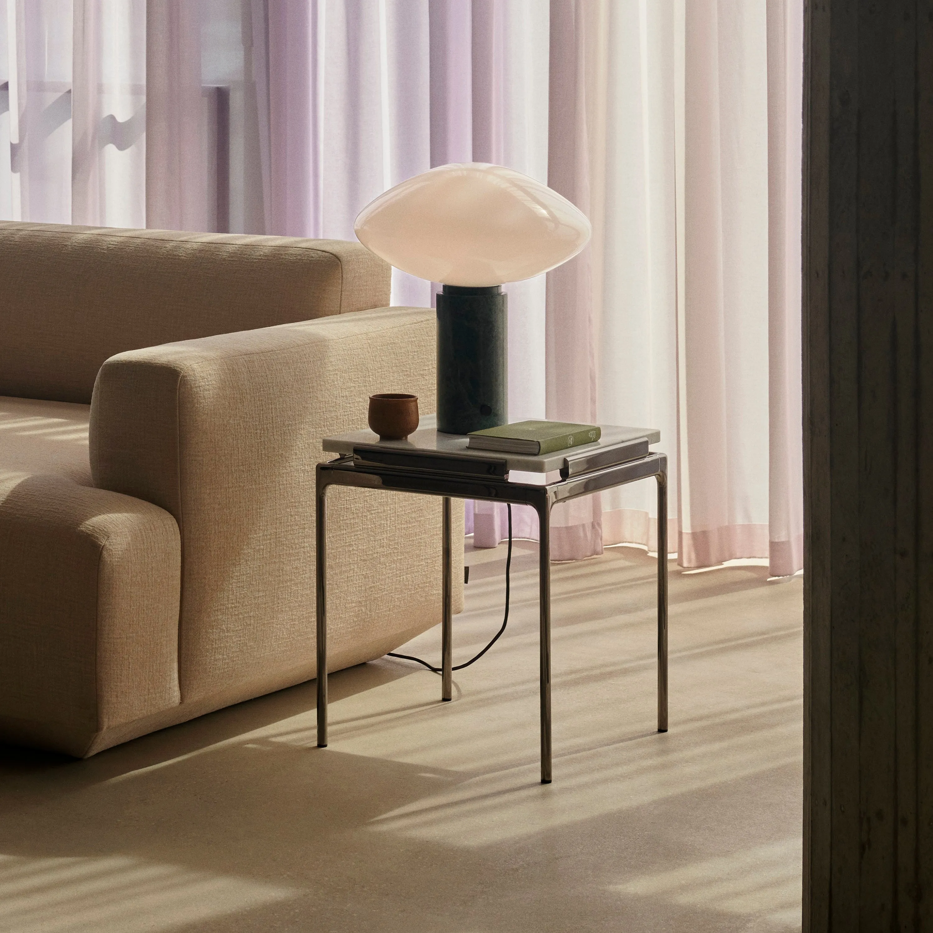 Sett Side Table