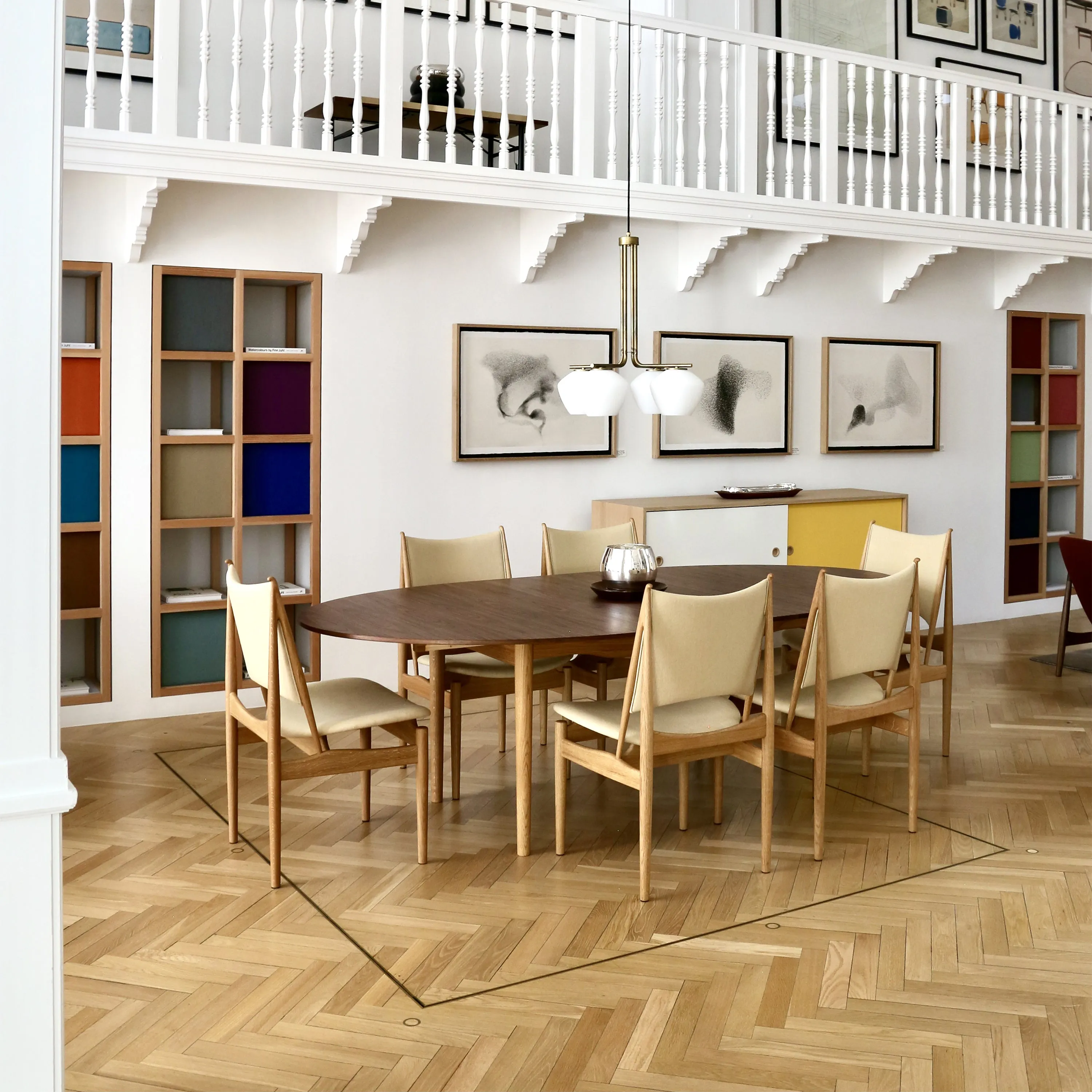 Silver Extendable Dining Table