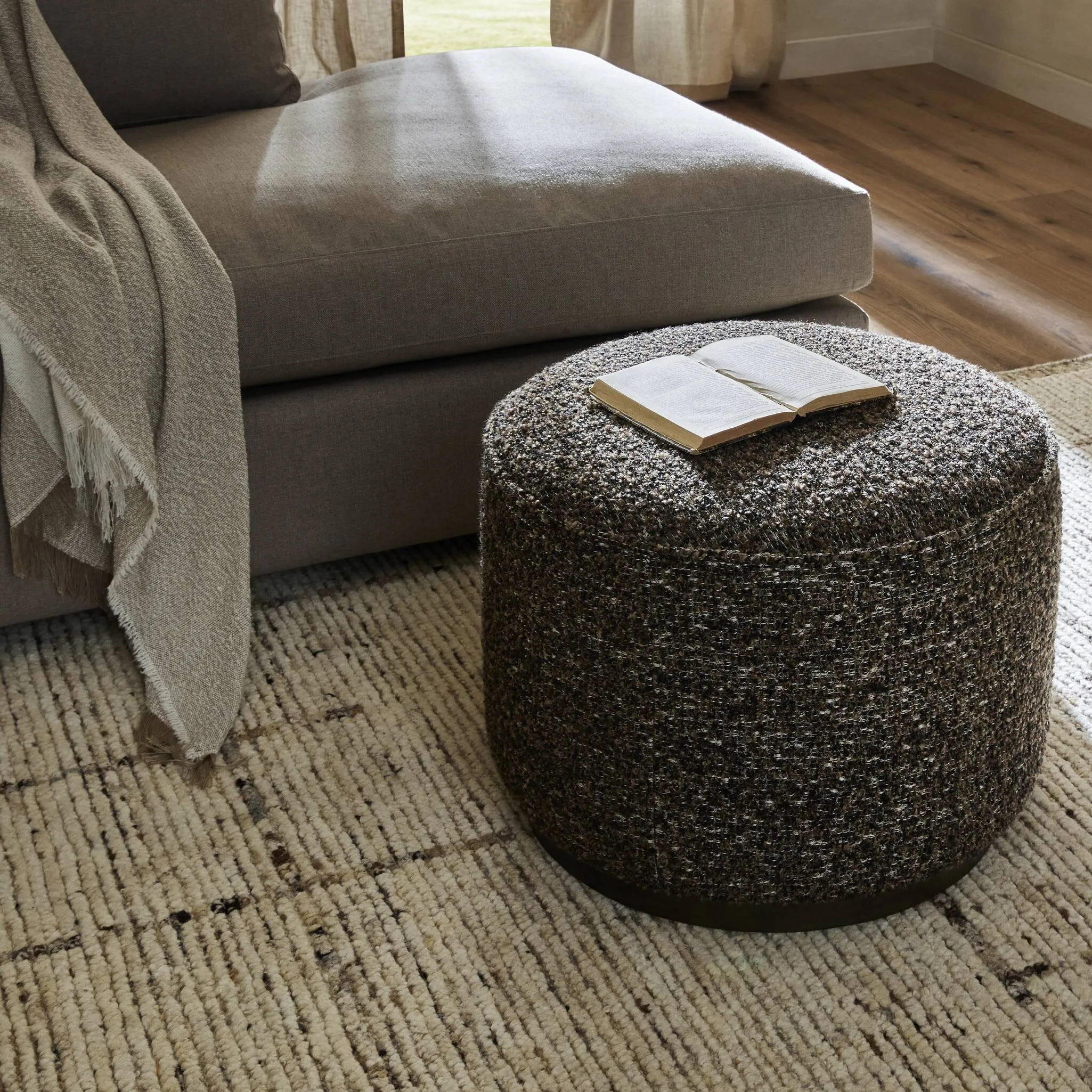 Sinclair Ottoman