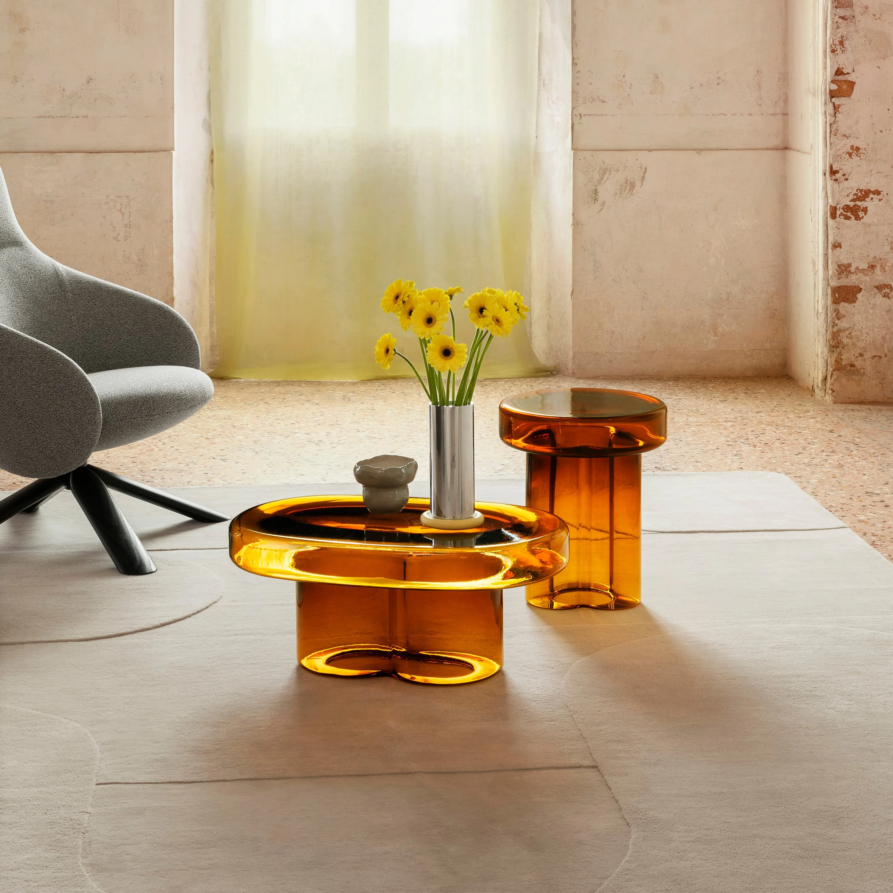 Soda Oval Coffee Table