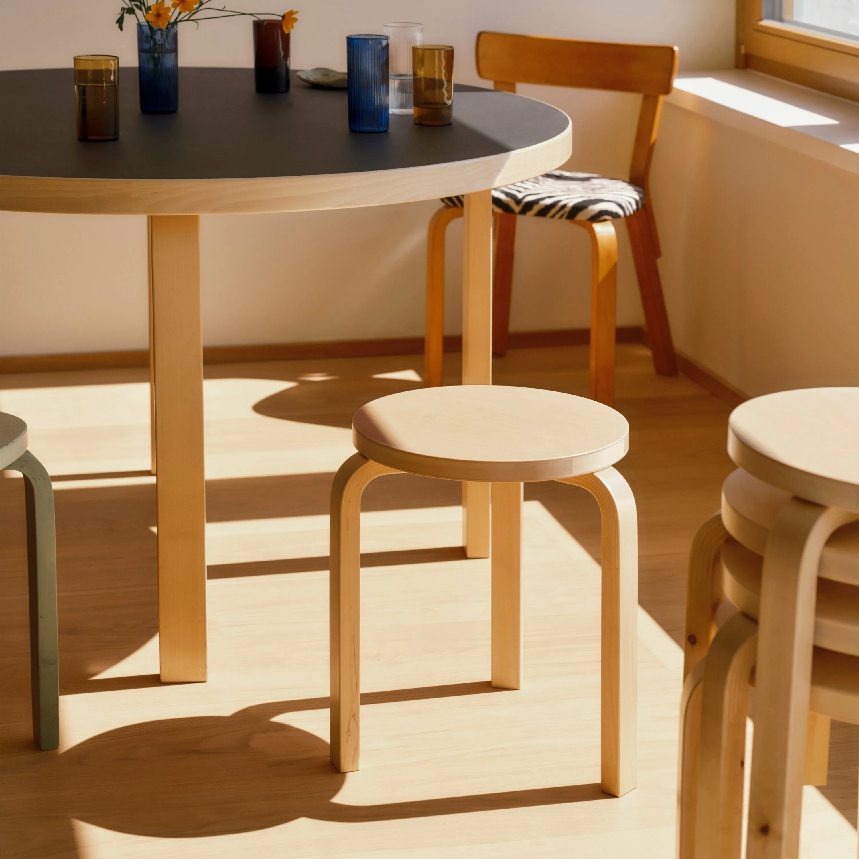 Stool 60