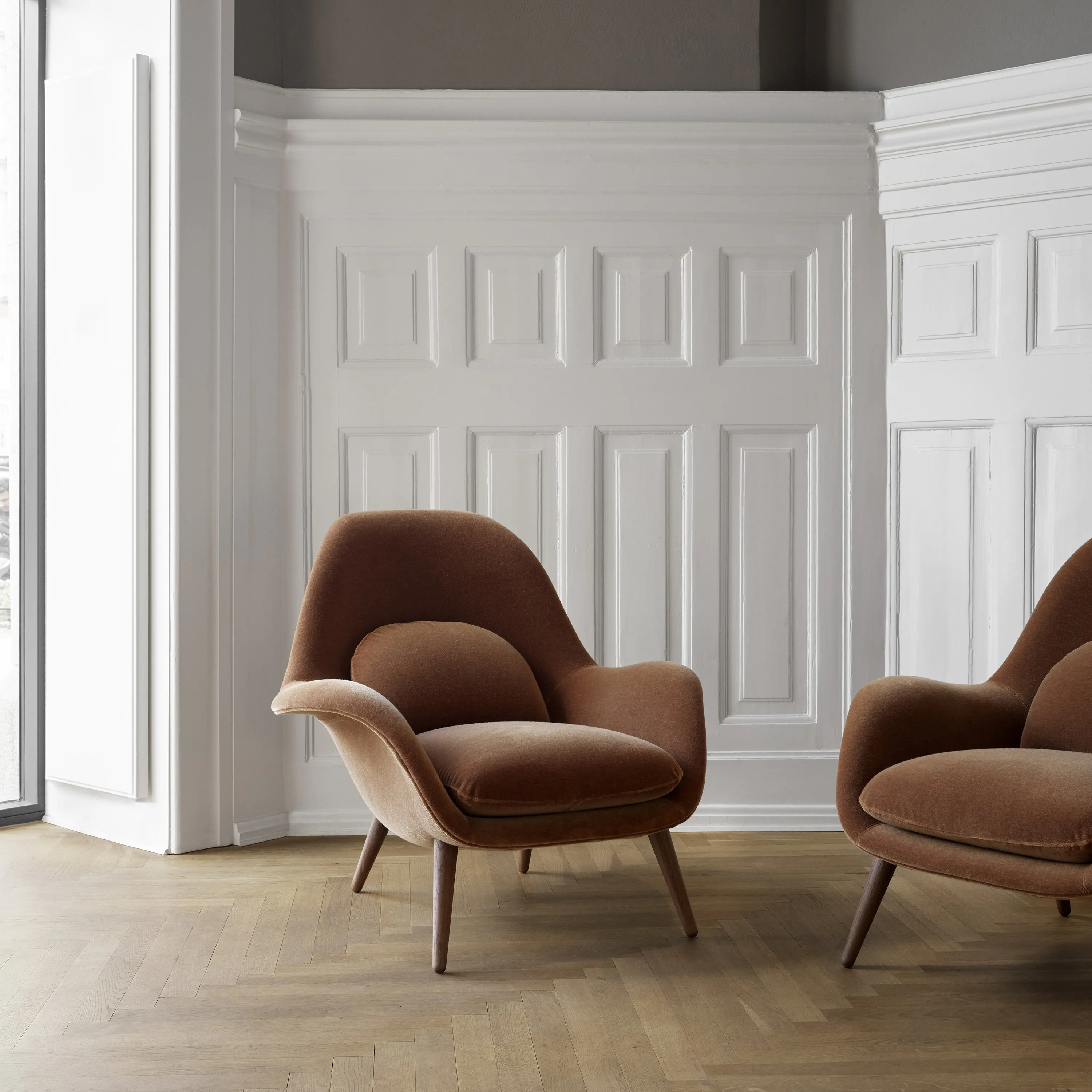 Swoon Lounge Chair