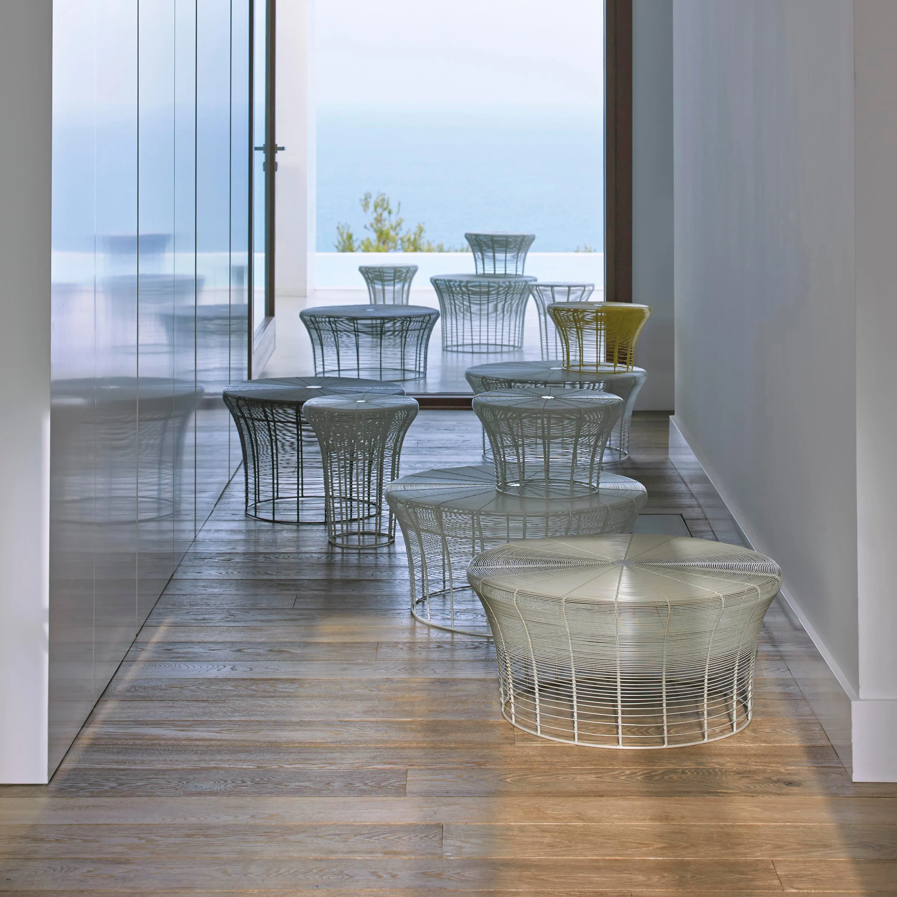 Taburete Alto Aram High Stool