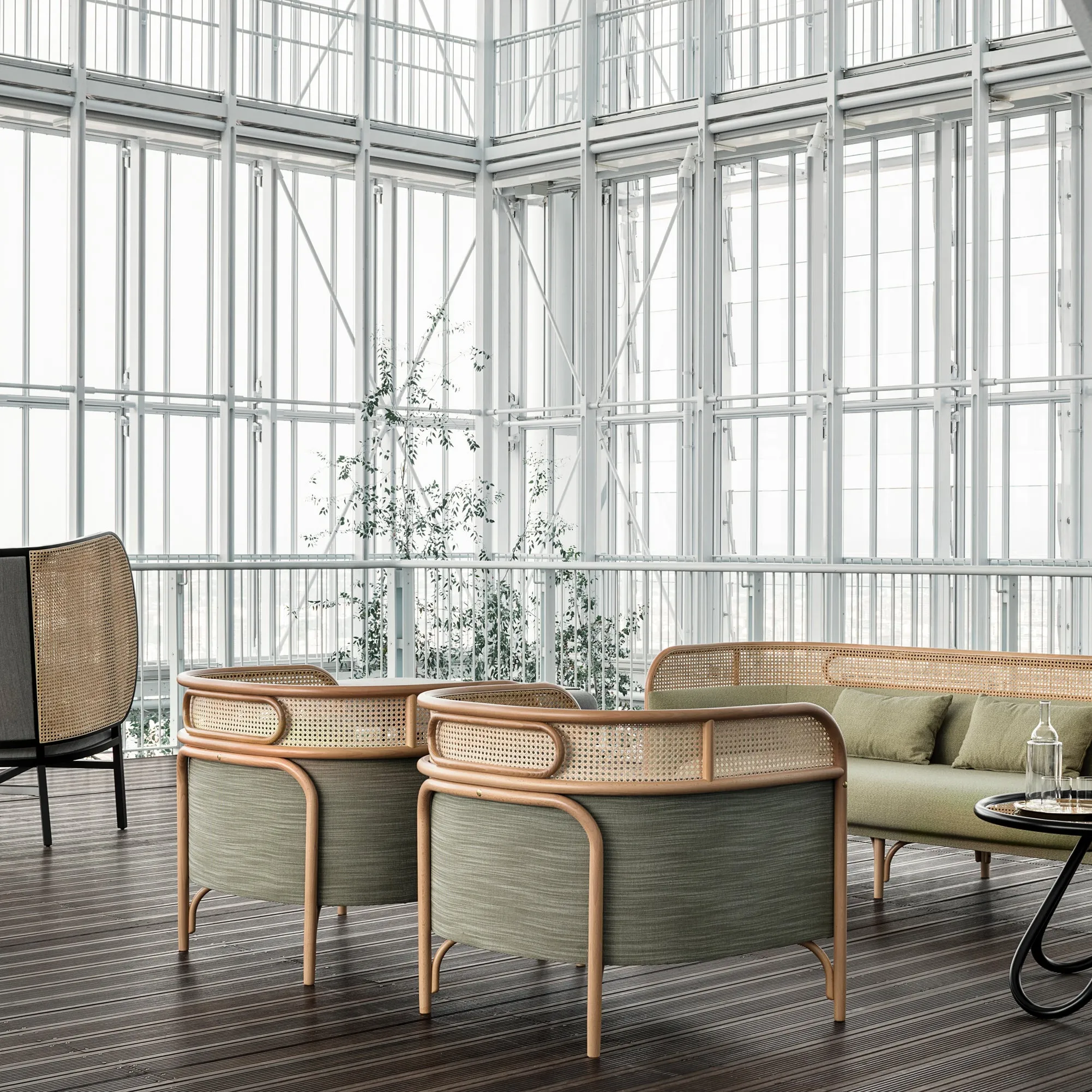Targa Lounge Chair