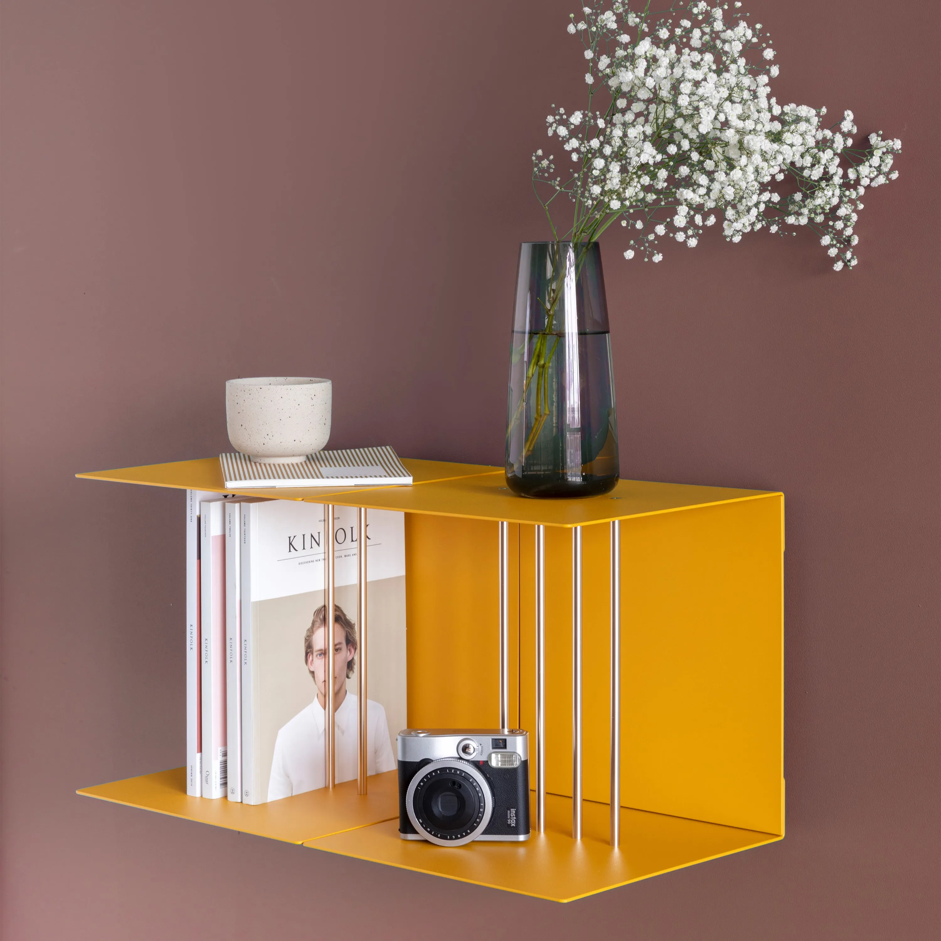 Teaser Shelf