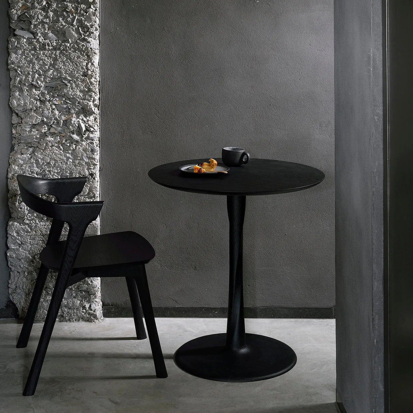 Torsion Dining Table