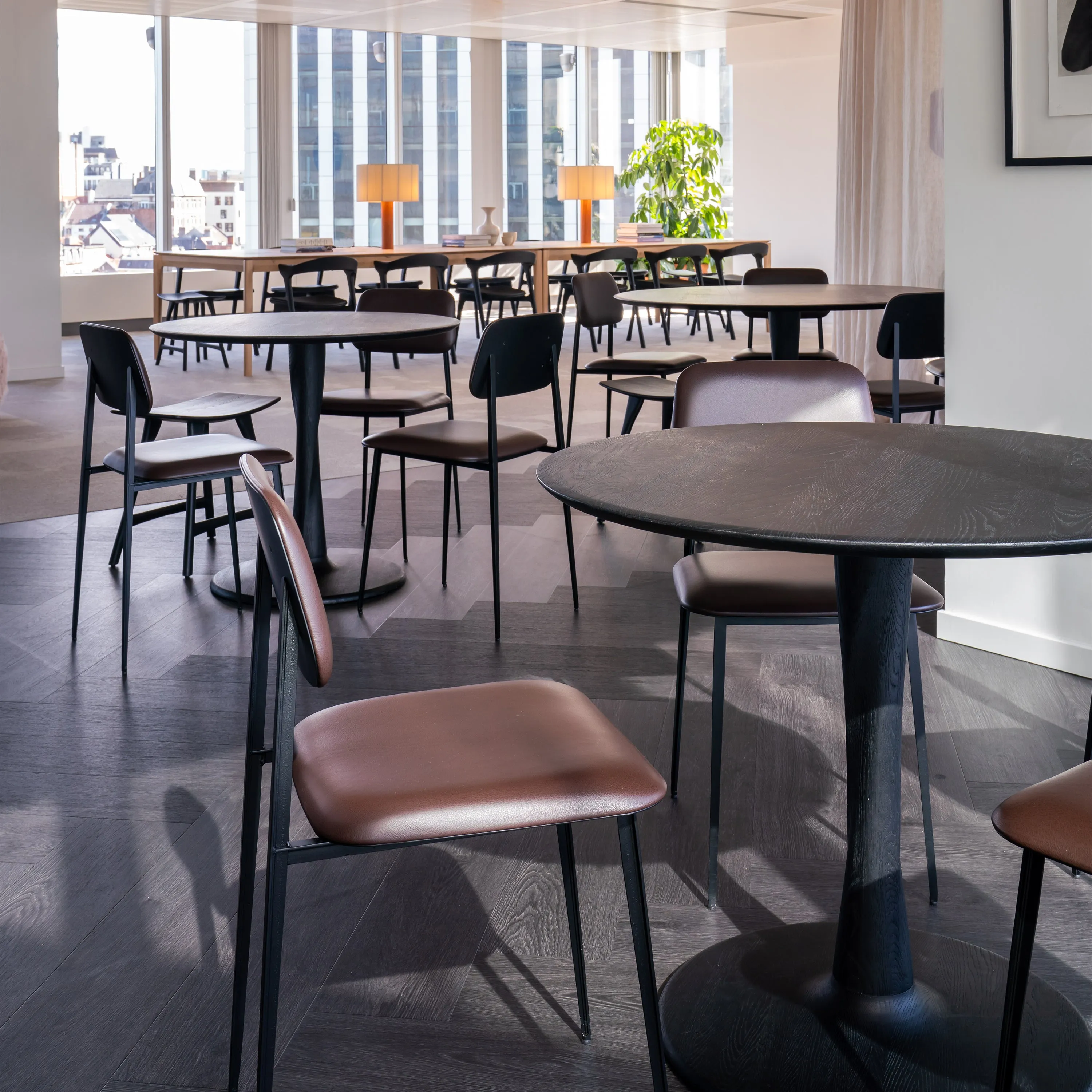 Torsion Dining Table