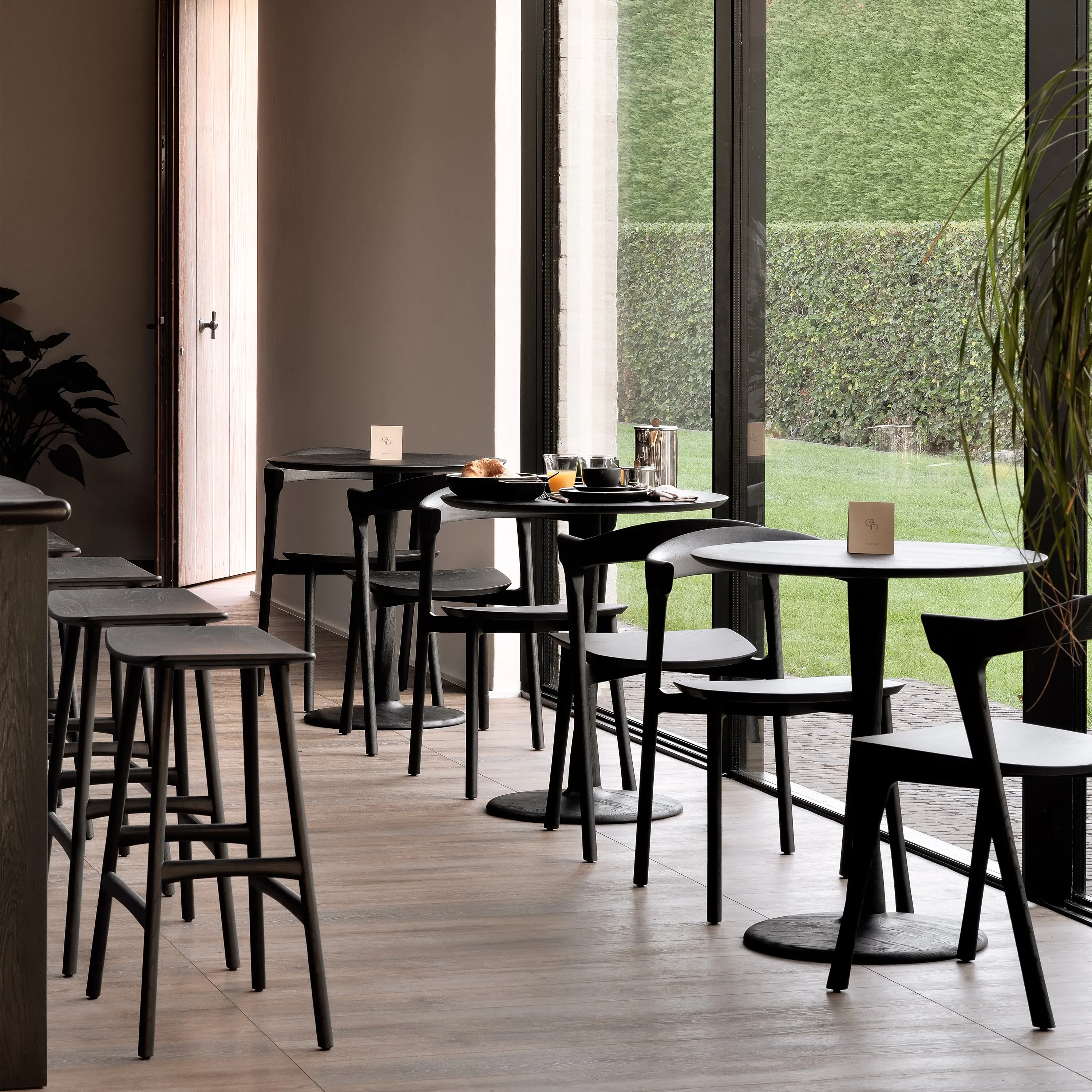 Torsion Dining Table