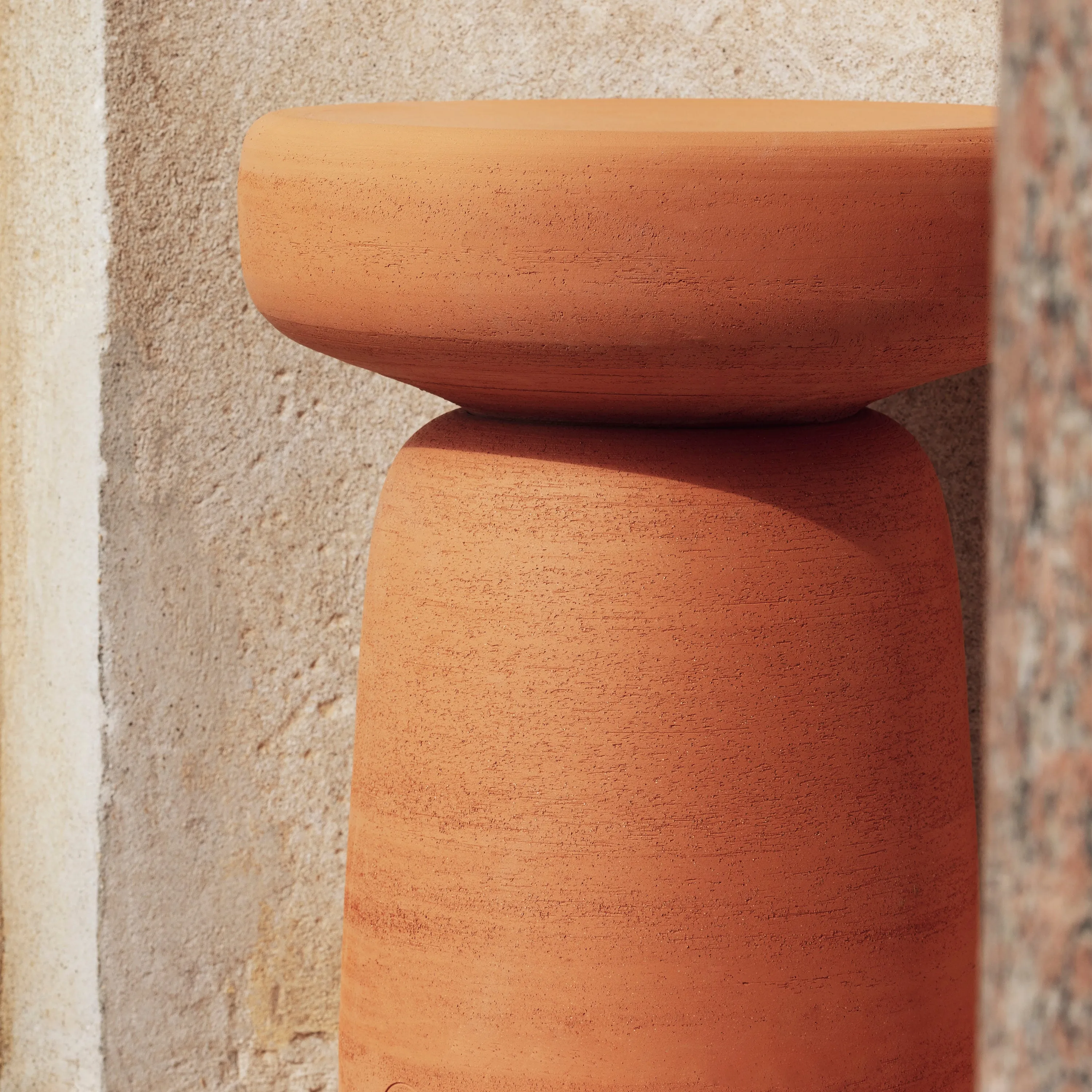 Tototo Side Table