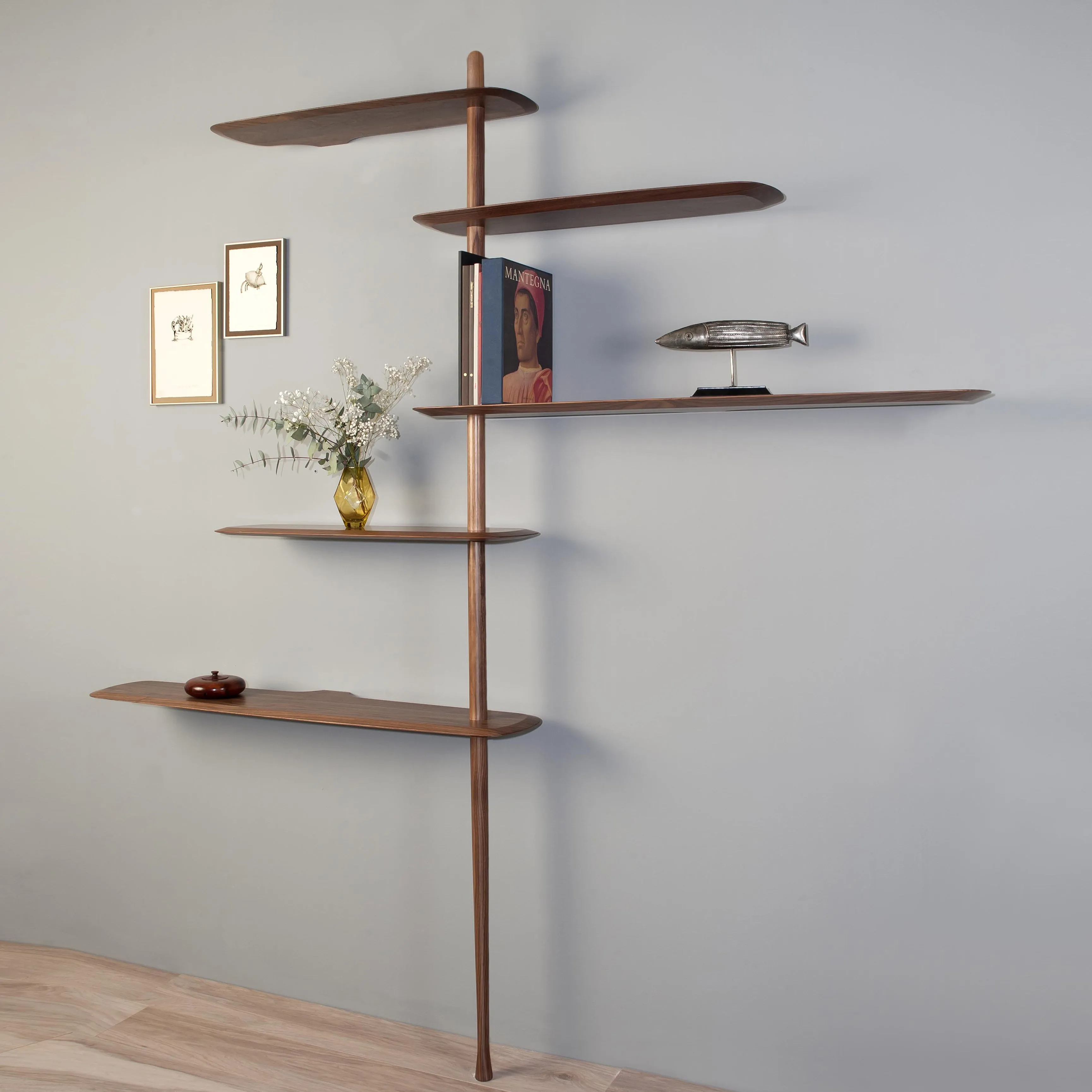 Unica Floor Shelving