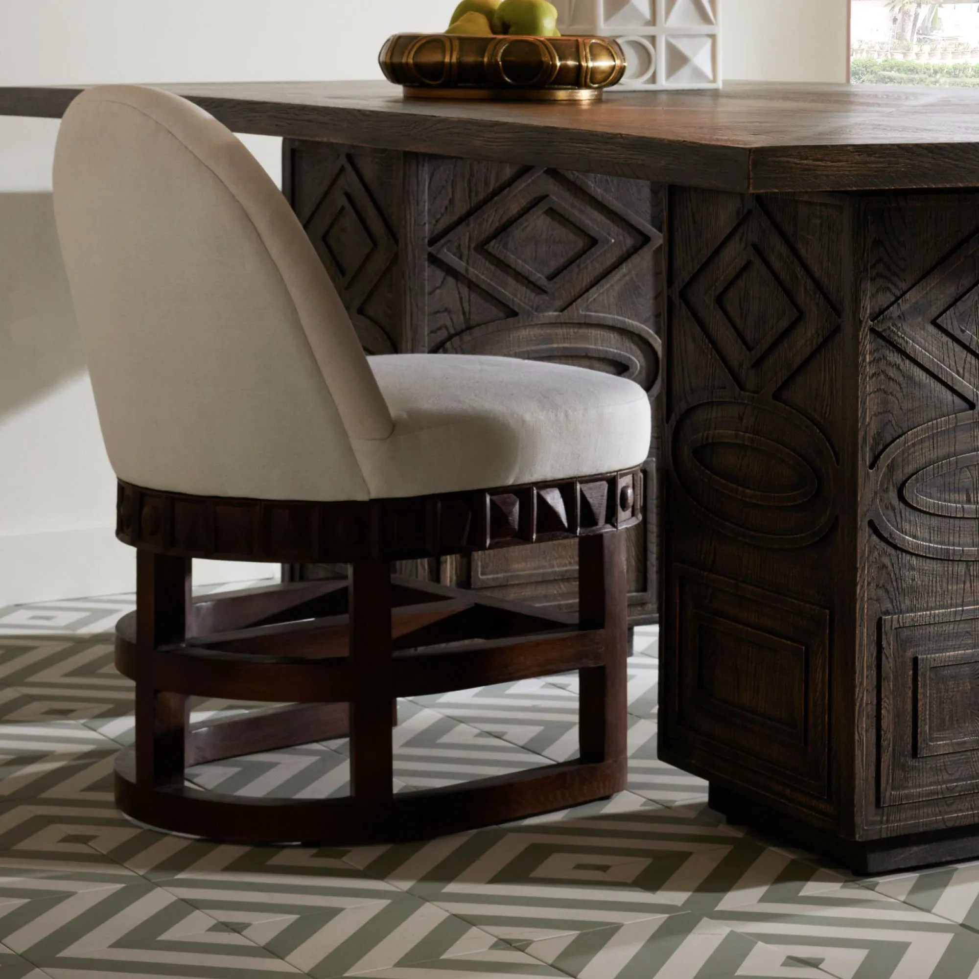 Vargueno Dining Chair