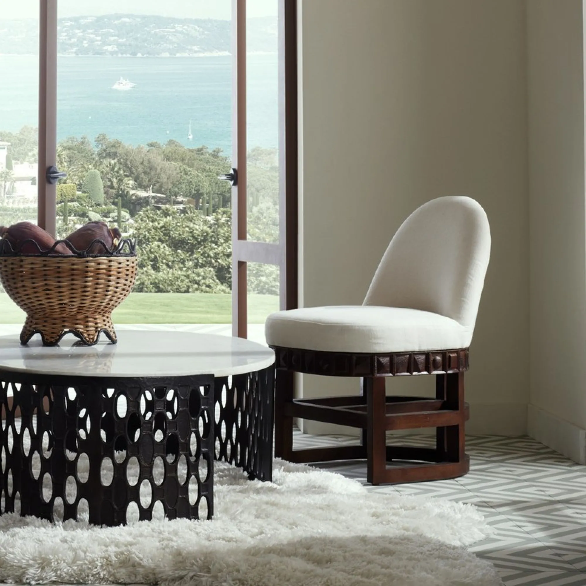 Vargueno Dining Chair