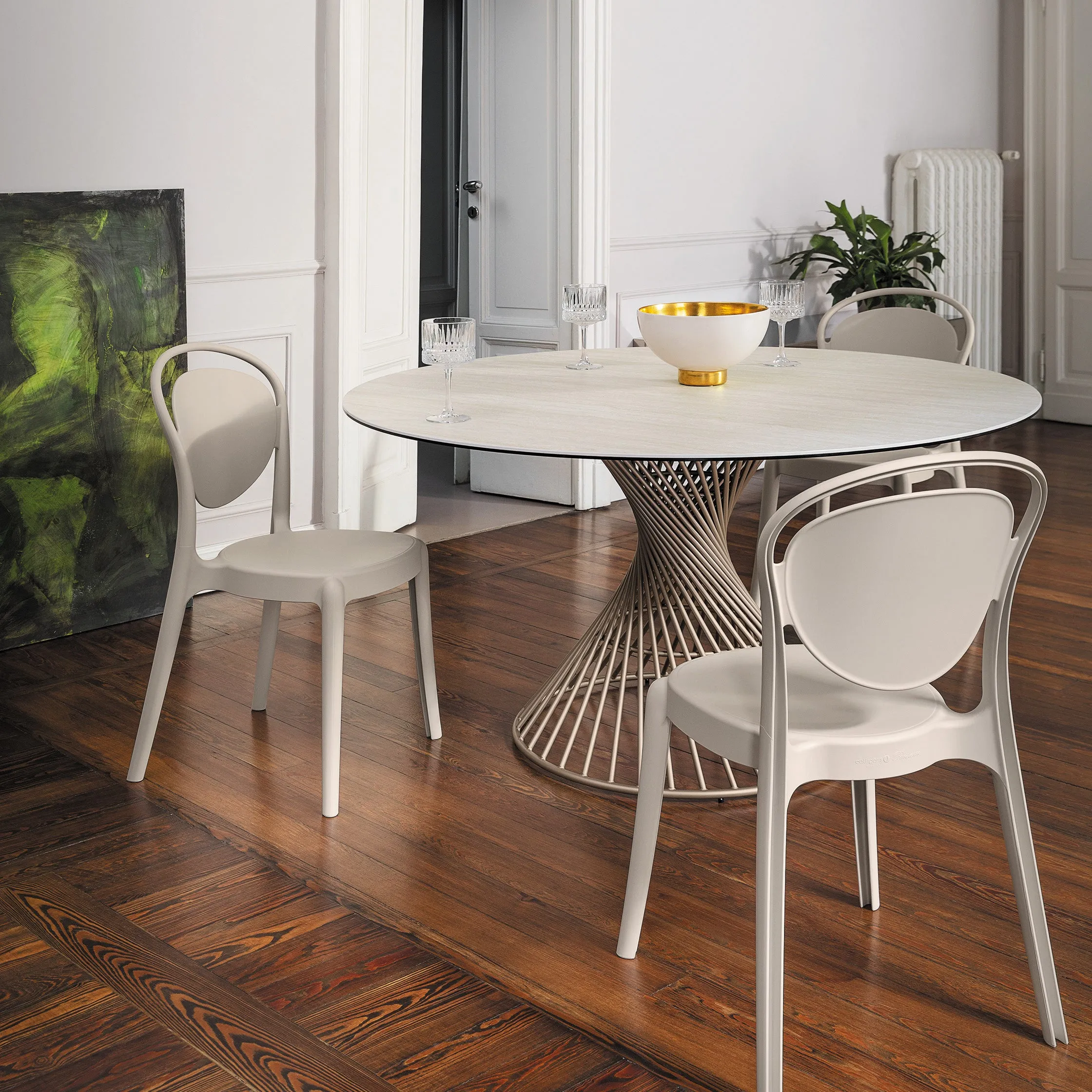 Vortex Dining Table