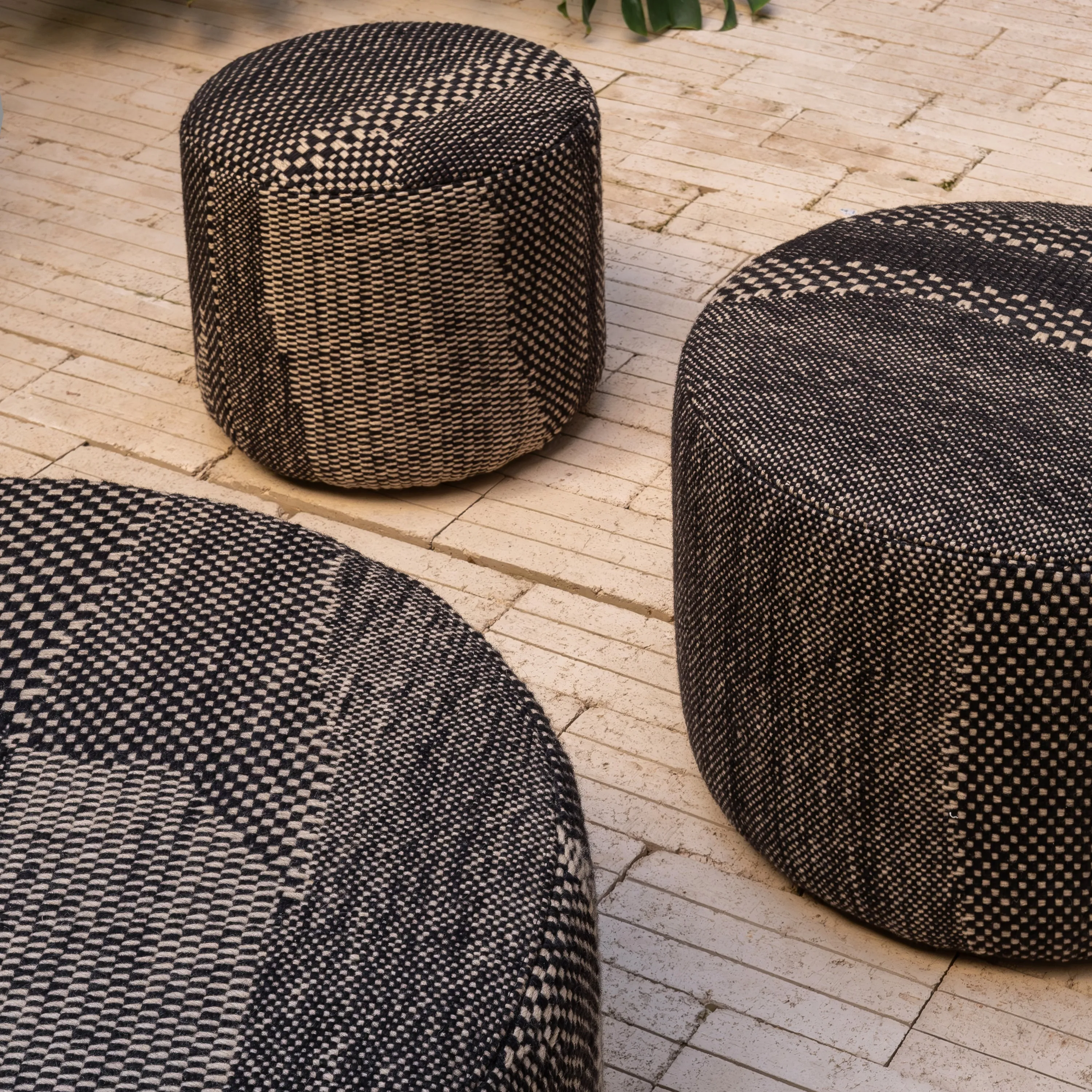 Wabisabi Pouf