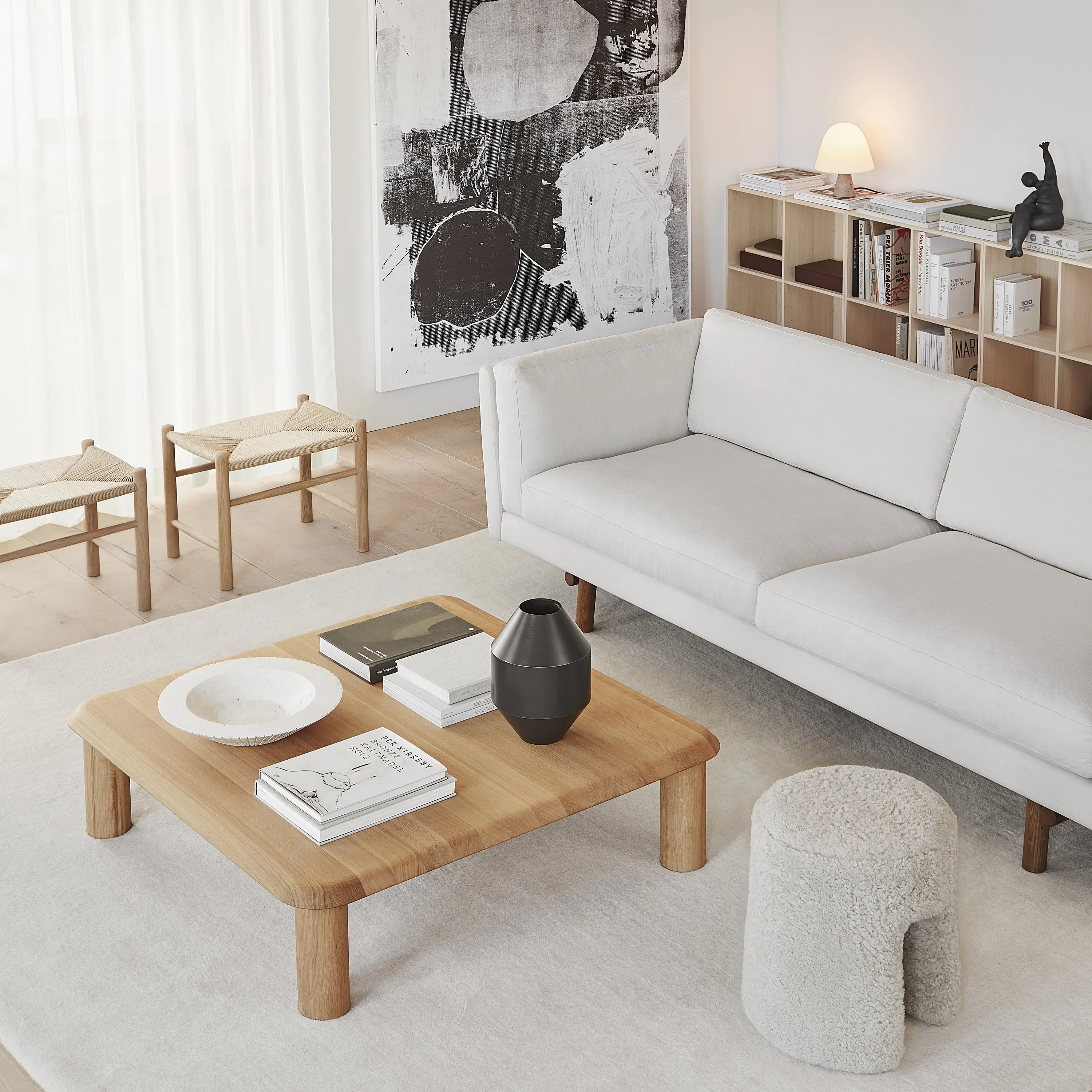Wegner J16 Footstool