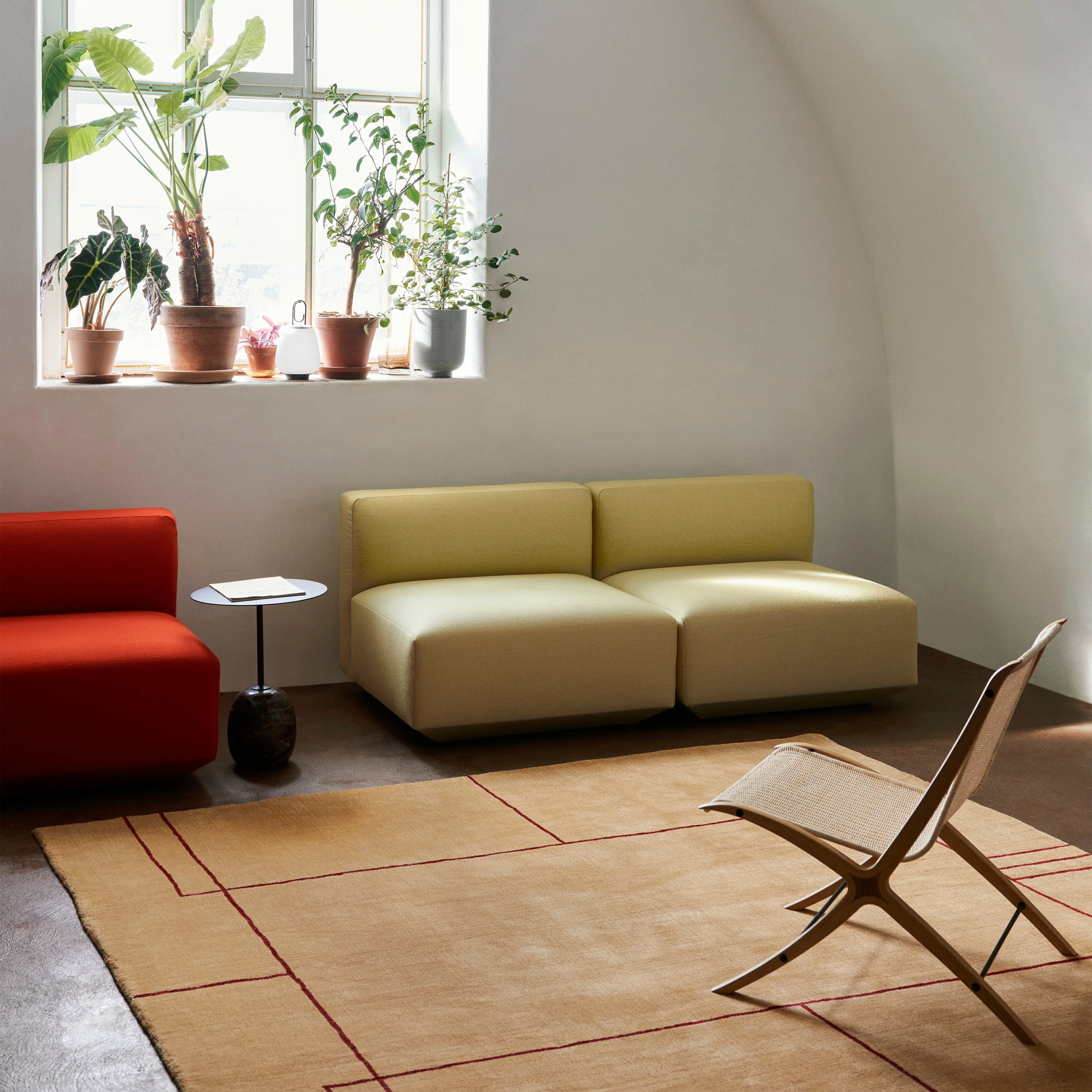 X Lounge Chair