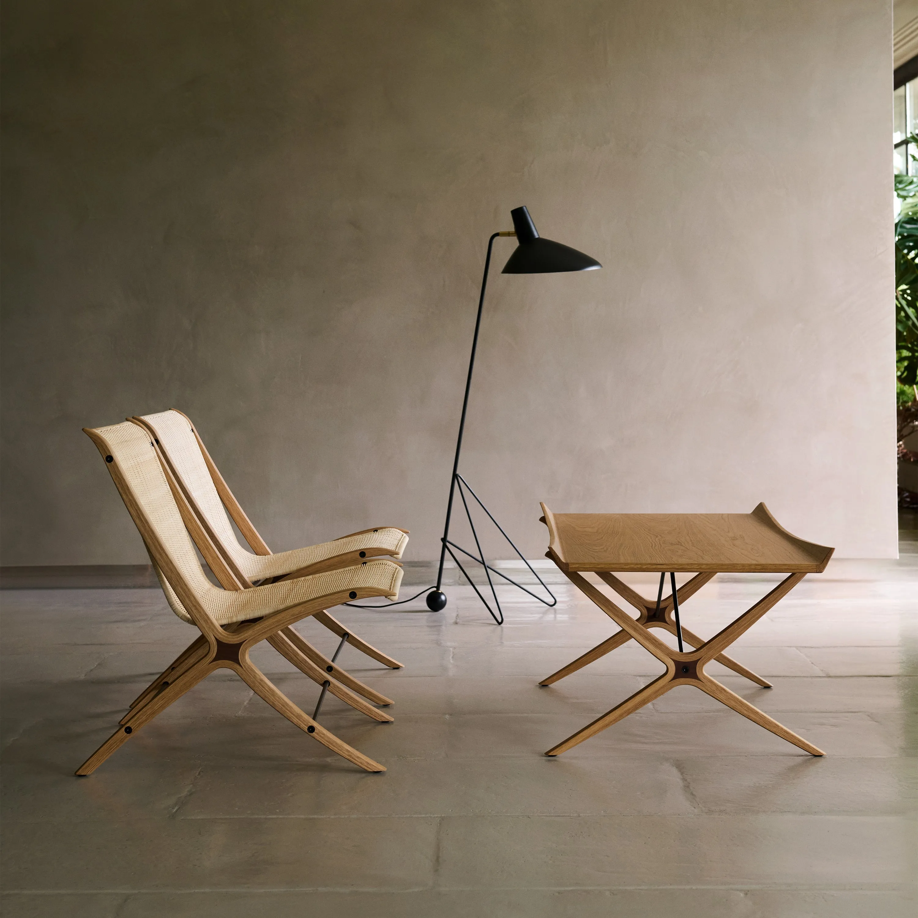 X Lounge Chair