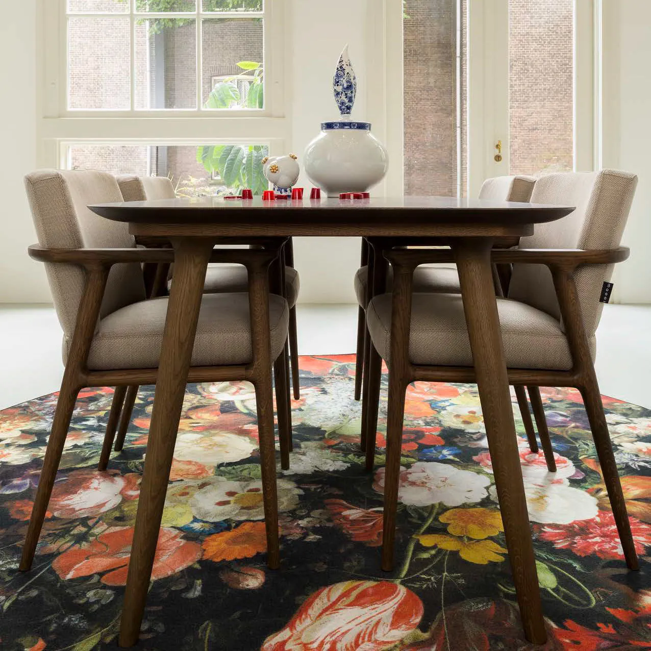 Zio Dining Table